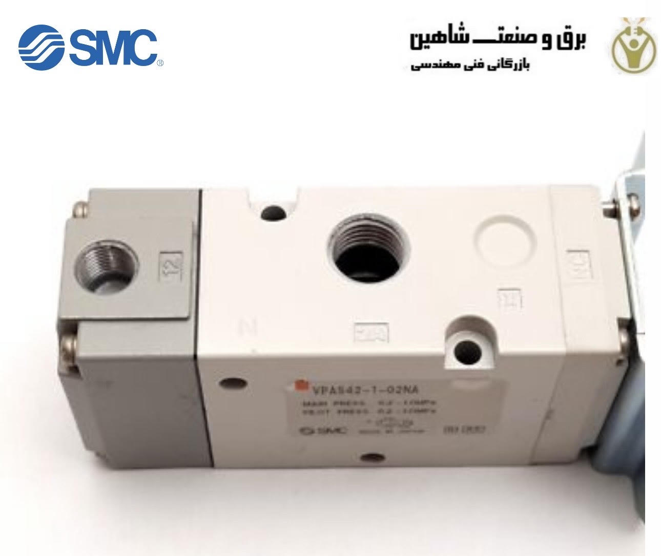 شیر سه راهه با عملکرد پیلوت هوا smc مدل VPA542-03A (شیر کنترل دستی پنوماتیک)